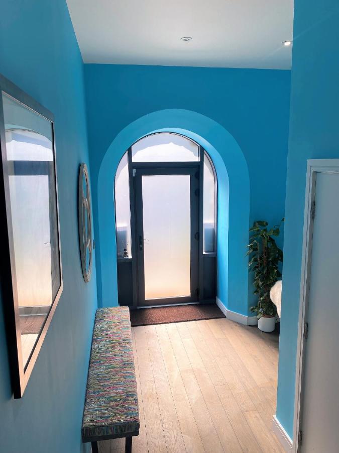 브리스틀 Sublime Waterfront Retreat With Private Terrace 아파트 외부 사진